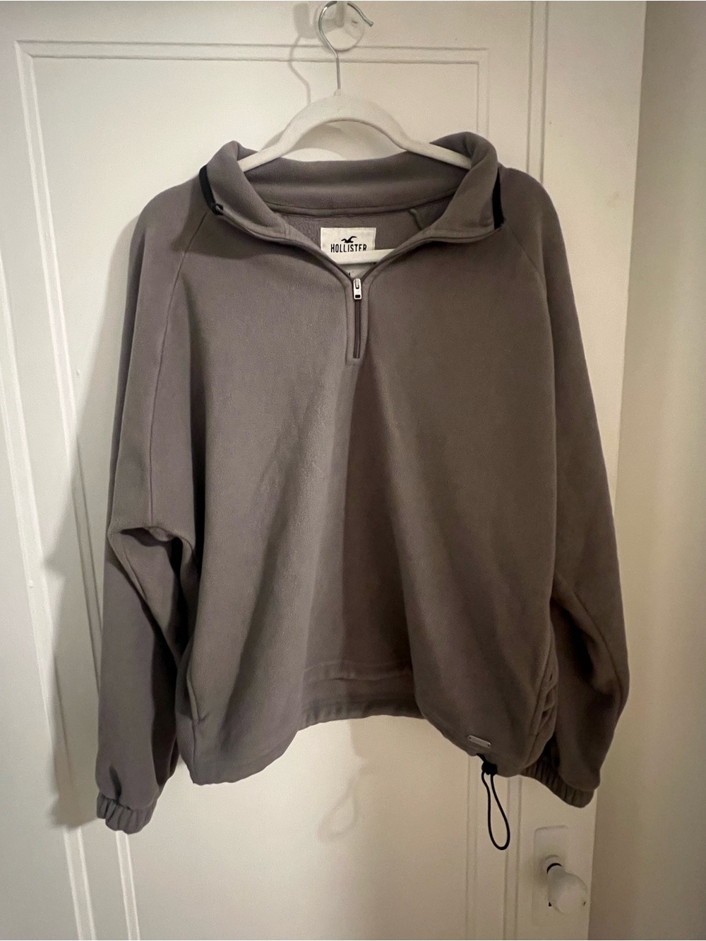 Hollister Women’s Charcoal Gray Quarter-Zip Pullover Sweater